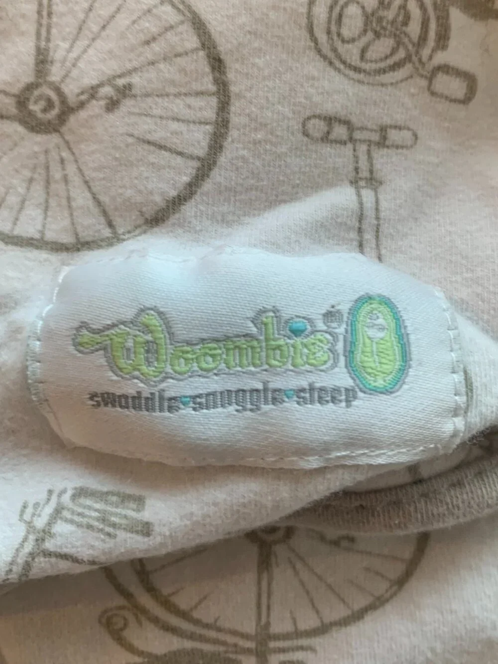 Woombie Air Swaddle Bicycle Print 14-19 lbs/3-6 months